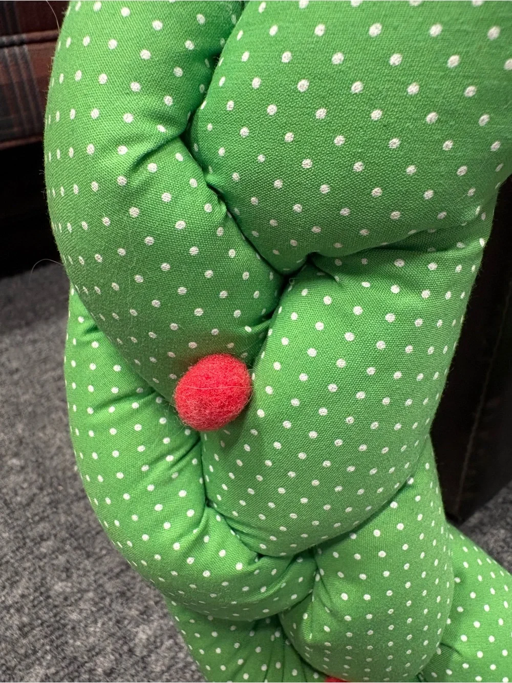 From Korea Green Polka Dot Holiday Wreath with Red Bow